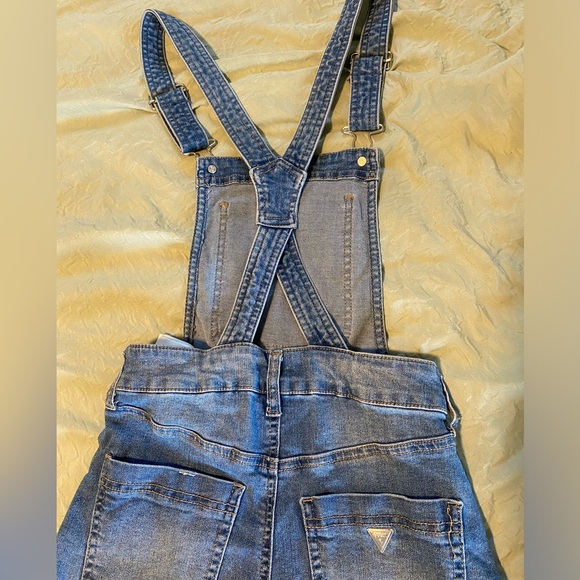 Guess Jean Overalls - Size 25 - Picture 5 of 7